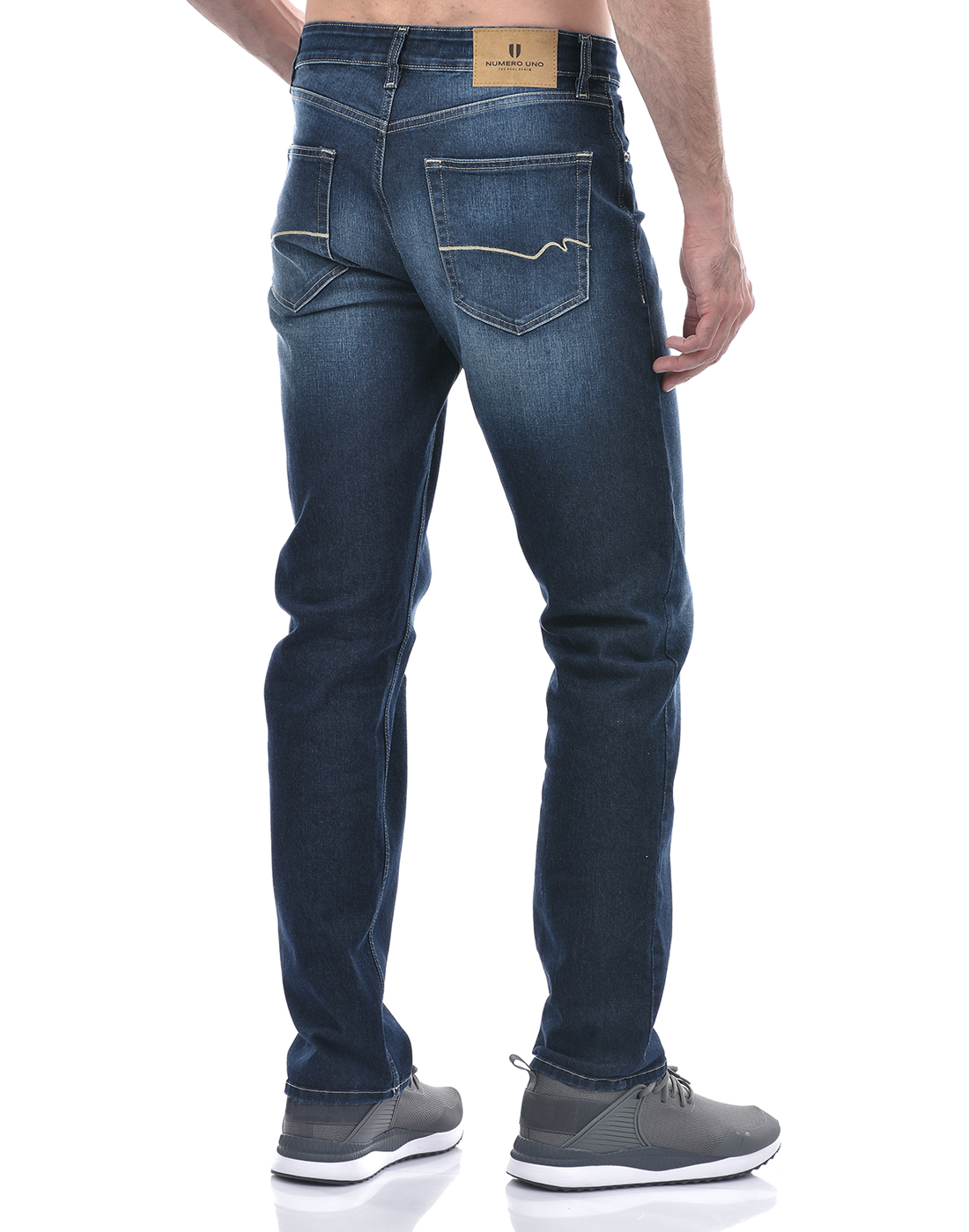 Numero Uno Men Solid Blue Jeans